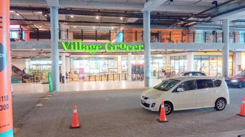 Cyberjaya Apartment | F1-33-05 Dream Land Suites Tamarind WIFI NETFLIXFree Parking