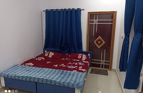 Dr AS Rao Nagar Apartment | F2- 2bedroom hill view unit with covered parking