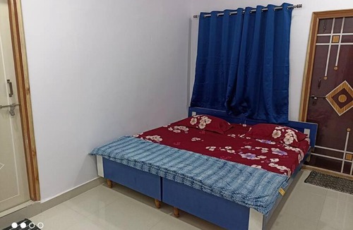 Dr AS Rao Nagar Apartment | F2- 2bedroom hill view unit with covered parking