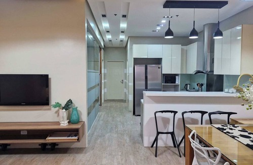 Legazpi Hotel | F2M Tower