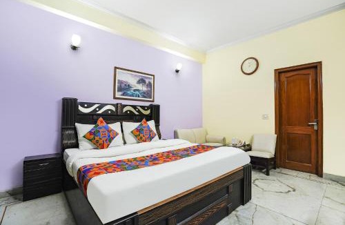 Sector 35 Hotel | FabExpress IVY Inn Sector 35