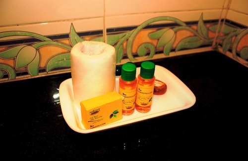 Hadapsar Hotel | Fabhotel Ar Residency I