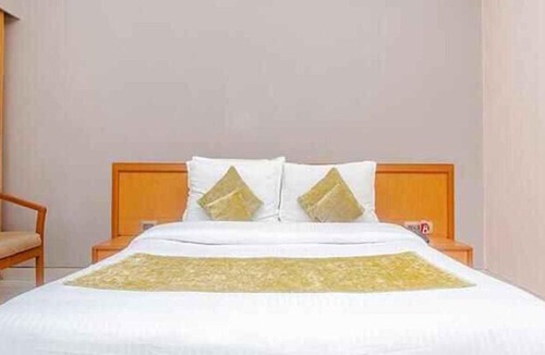 Bhiwandi Hotel | FabHotel Ashok Tuliip