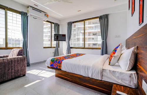 Pimpri - Chinchwad Hotel | Fabhotel Crystal Inn