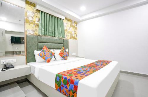 Gandhinagar Hotel | FabHotel Grey Sky