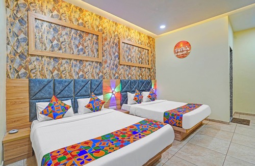 Ahmedabad Hotel | Fabhotel Hill Top Inn