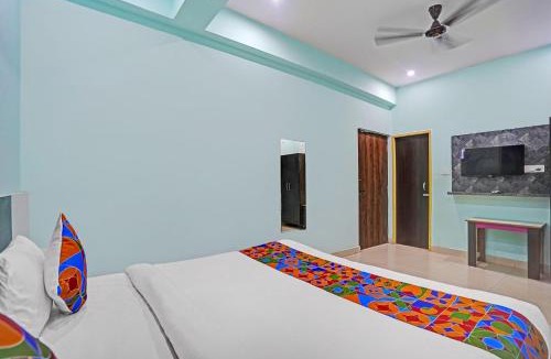 Danapur Hotel | FabHotel Maa Tara