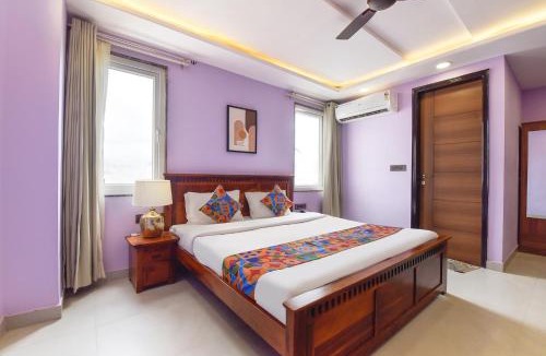 Raja Park Hotel | FabHotel Pink Palace Raja Park