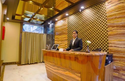 Ballygunge Hotel | FabHotel Quest - Nr Quest Mall