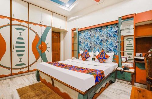 Ahmedabad Hotel | FabHotel Rest & Peace