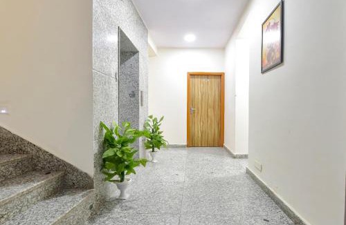 Malviya Nagar Hotel | FabHotel Silver Stay 02