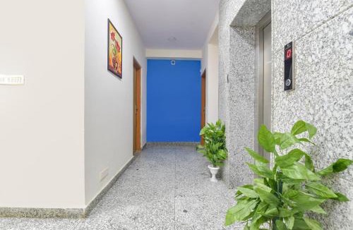 Malviya Nagar Hotel | FabHotel Silver Stay 02