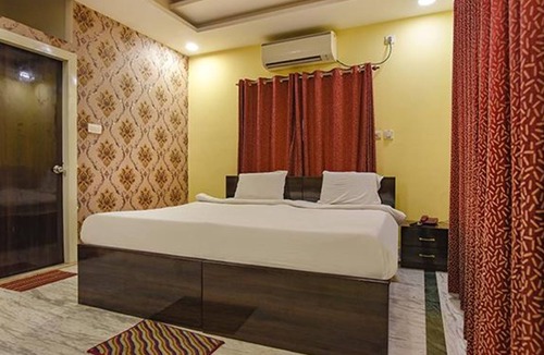 Sector II Hotel | Fabhotel Utsav Palace