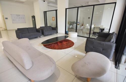 The Strand Apartment | Family Cozy Homestay - Alpha IVF at Strand Mall