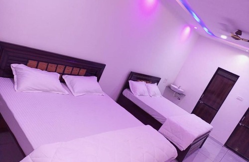 Rajpipla House | Family Home stay 2