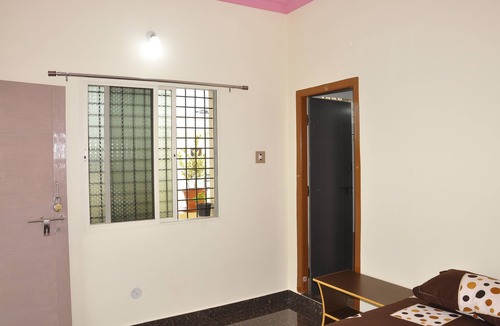 Kamalapur Hostel | Family House (Vinayaka Homestay)