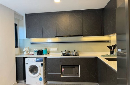 Kampung Pandan Dalam Apartment | Family Suite 3 Bedroom Apartment