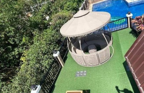 Canlubang Villa | Family Suite with Balcony - CD NatureView