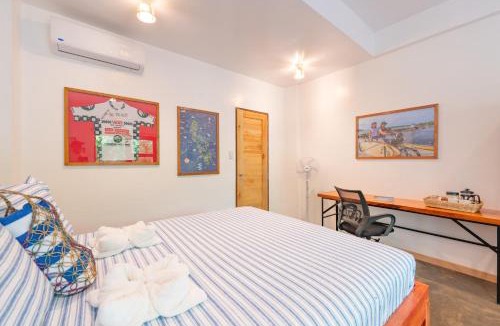 Catangnan Hotel | Fat Lips Surf Lodge