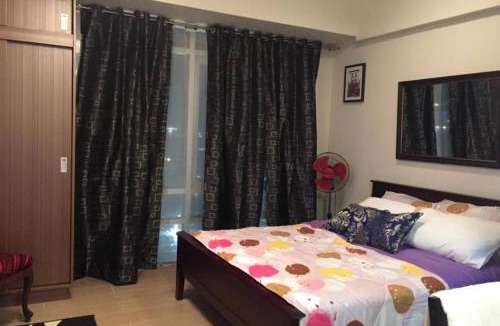 Pasay Apartment | Favila Condotel Unit-150 Newport Boulevard near Airport Terminal 3 and all other Airport