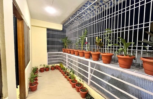 Varanasi Apartment | Feels like a homestay at Krishna Apartment in Varanasi. Your searches end here!