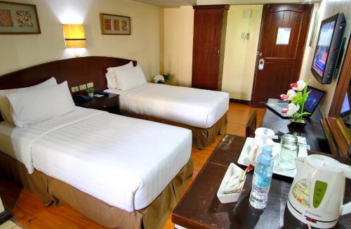 Santa Cruz Hotel | Fersal Hotel - Manila