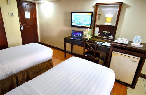 Santa Cruz Hotel | Fersal Hotel - Manila