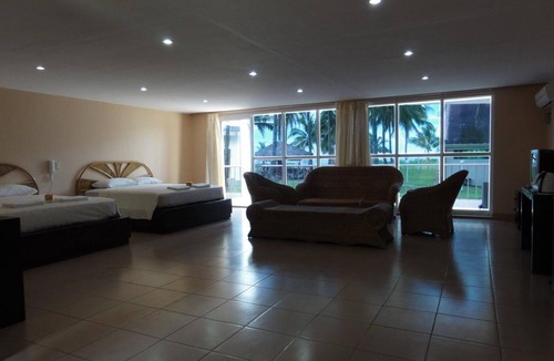 Mabua Hotel | Fiesta Resort