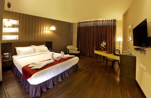 Kamla Nagar Hotel | Five Elements Hotels North Avenue Delhi