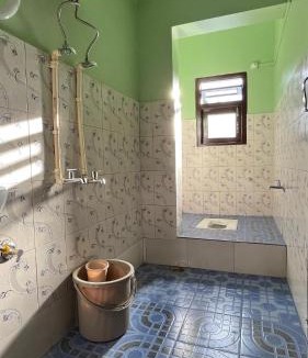 Ziro Bed & Breakfast | Flat 9-RJ Shant Apartment &Homestay