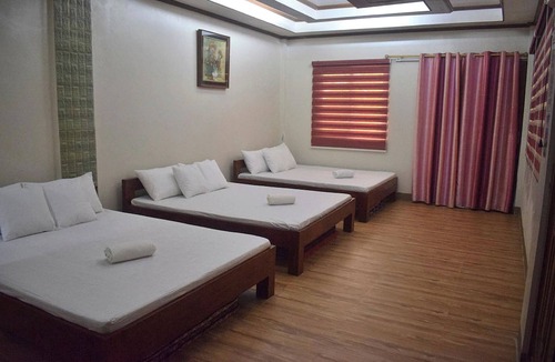 Alaminos House | FNT Transient House near Hundred Islands
