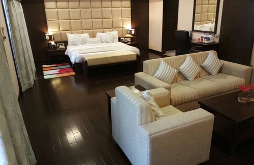 Tirupati Hotel | Fortune Select Grand Ridge, Tirupati - Member ITC Hotels' Group