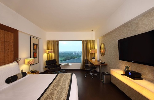 Ahmedabad Hotel | Fortune Select SG Highway, Ahmedabad - Member ITC Hotels' Group