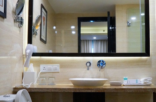 Vadodara Hotel | Four Points by Sheraton Vadodara