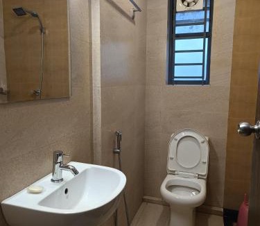 Thiruvananthapuram Hotel | Four Squares Inn, Technopark phase 3
