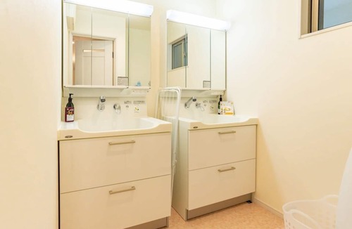 Fukushima House | Free additional people Capacity 12 people Newly/Osaka Ōsaka