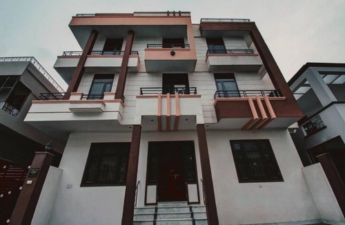 Amer Fort Road Bed & Breakfast | Friend's Home #01 Experience the Heritage Jaipur