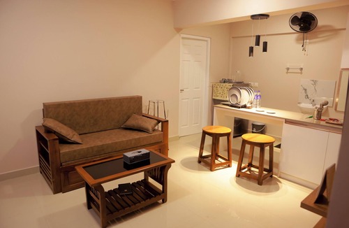 Nedumbassery Apartment | Fully furnished service apartments right opposite Cochin Airport.