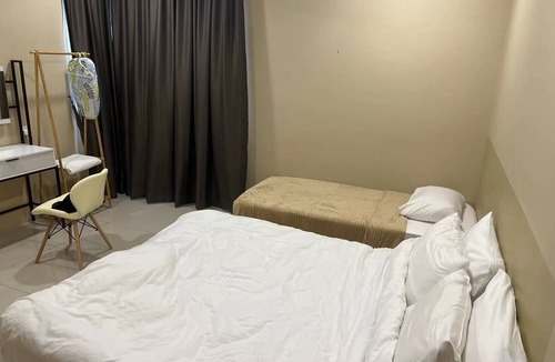 Seri Kembangan Apartment | Galleria Equine Park EXP