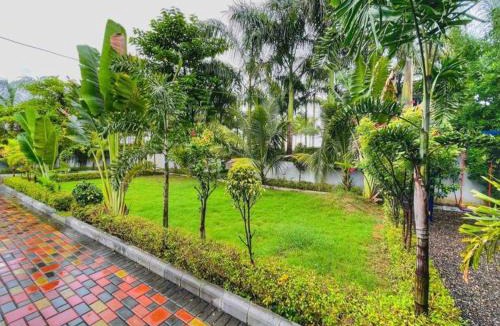 Kamrej Villa | Ganesh Farm House