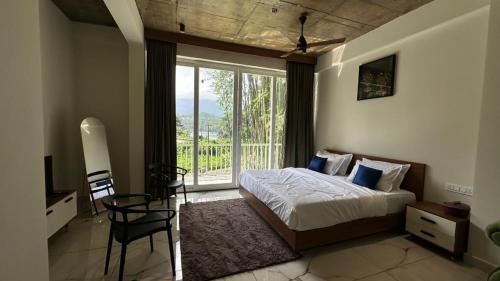 Vayittiri Apartment | Gcc Saffron