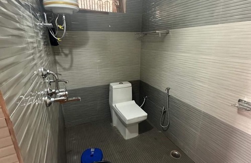 Varanasi Hotel | Geetatri Luxury Homestay