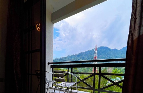Genting Highlands Apartment | Genting Highlands LEV Homestay: Mountain Luxury Awaits You!