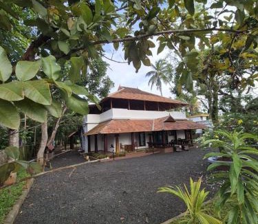 Alappuzha Bed & Breakfast | Geo Heritage Villa