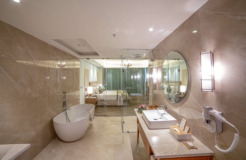 Gandhinagar Hotel | Gift City Club – a member of Radisson Individuals
