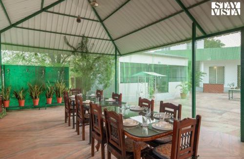 Jaipur District Villa | Golden Cove by VEO - Part of StayVista with Bonfire, Pool
