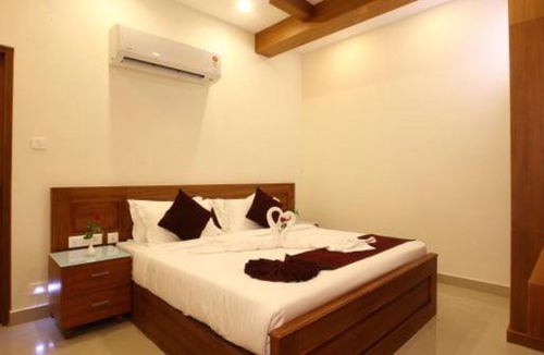 Cherai Hotel | GOLDEN PALACE
