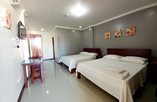Puerto Princesa City Centre House | Golden Pension House