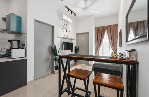 Batu Caves Apartment | Gombak Homestay at Ayuman Suites Kuala Lumpur