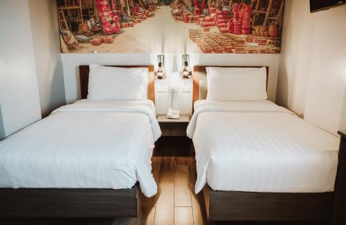 Barangay Poblacion Hotel | GQ Plaza